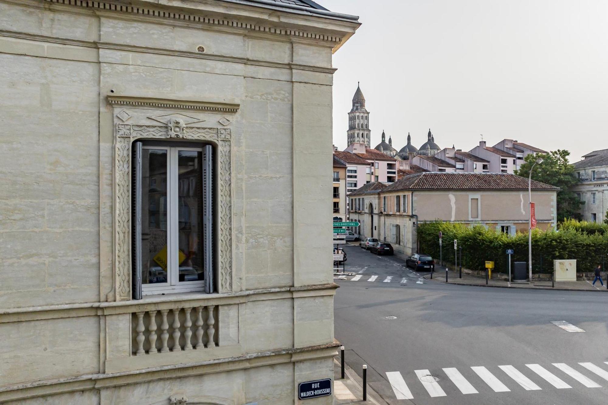 Appartement De Prestige Emeraude 60M2 Périgueux Eksteriør bilde